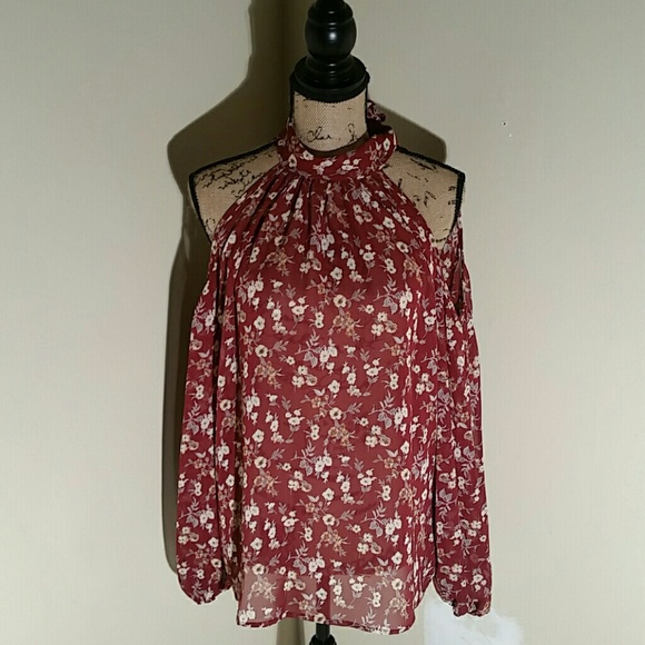 Mock Neck Floral Chiffon Tunic - Picture 2 of 4